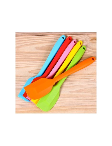 1pc Antiadherente Silicona Suave Raspador Utensilios Para Hornear Pastel Espátula( Color Aleatorio ) - Envío Gratuito